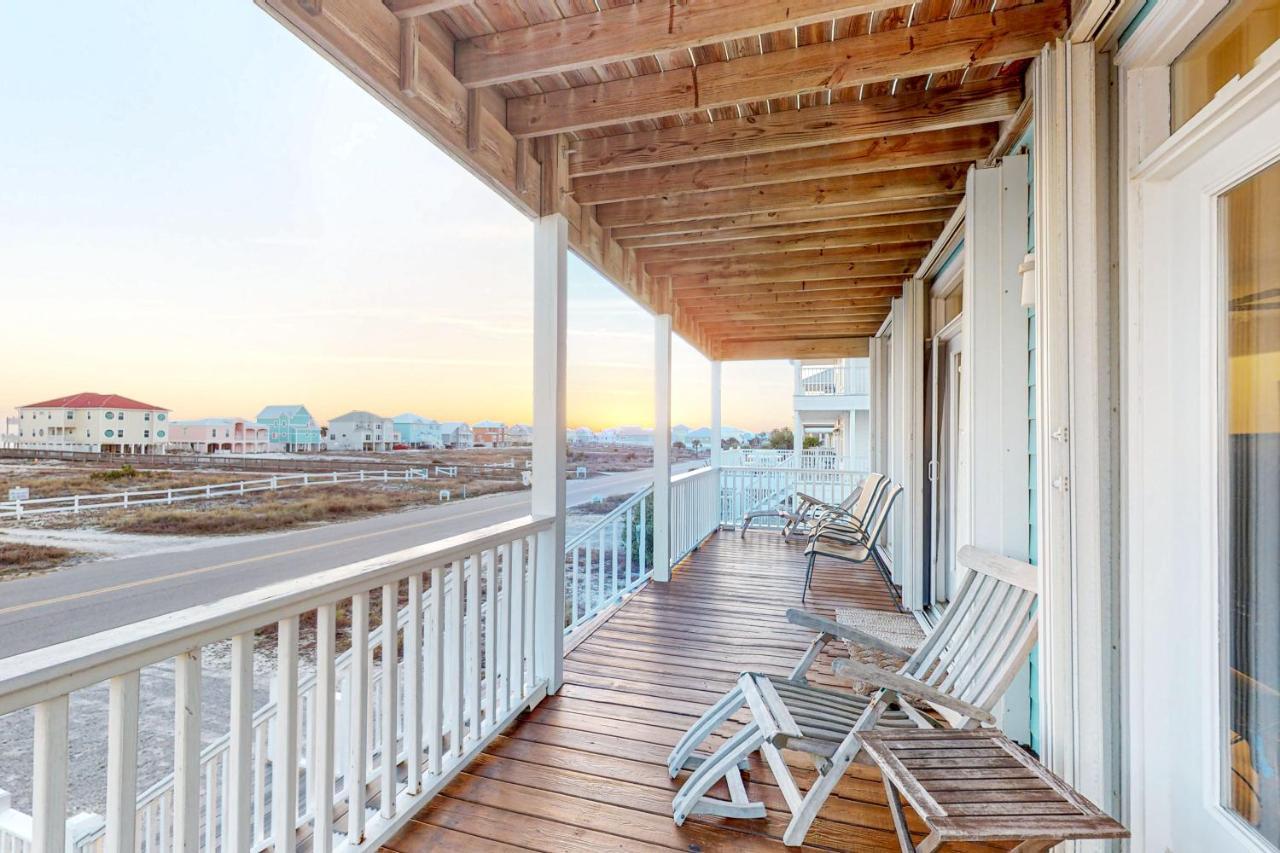 Bulldog Beach House Галф Шорс Экстерьер фото